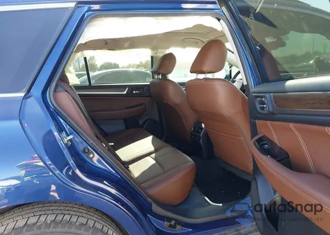 2017 Subaru Outback 3.6R Touring z USA, uszkodzony, nr VIN 4S4BSETC6H3327062